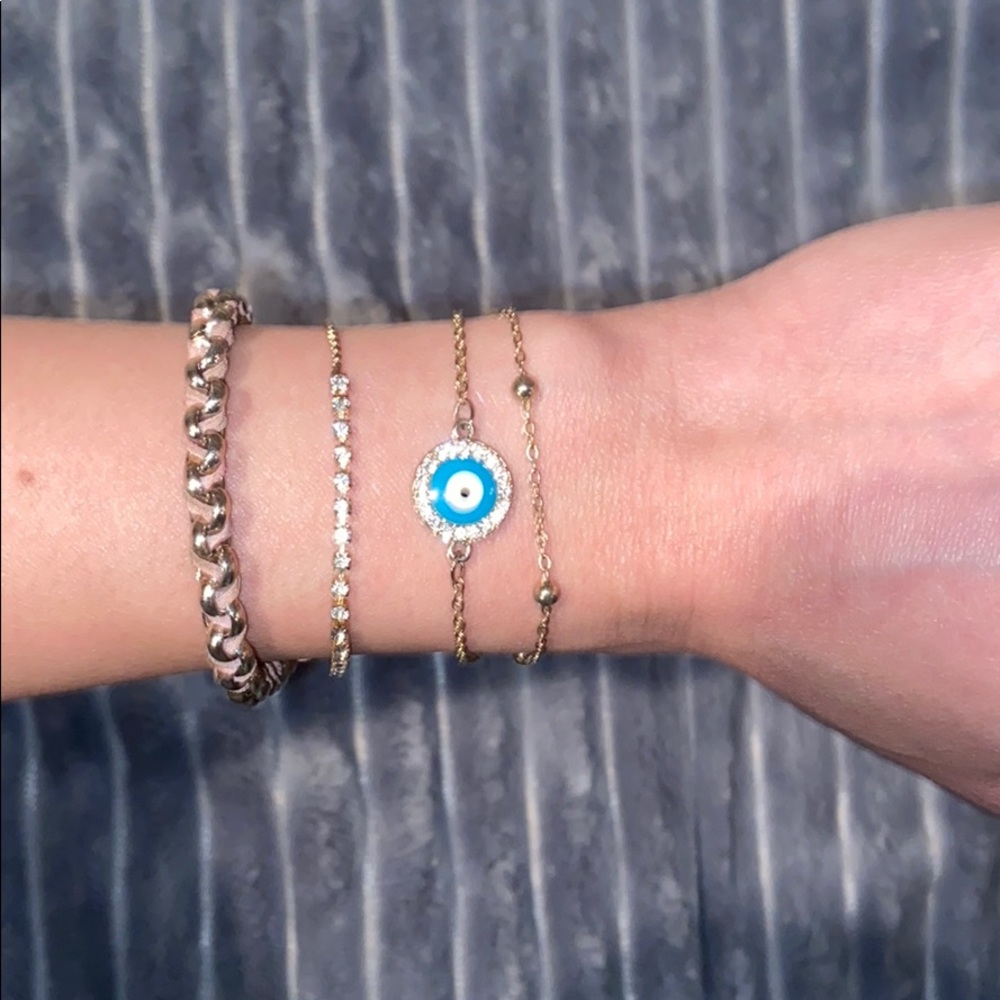 Boho Chic Evil-Eye 4-bracelet set